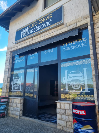 Obljepljivanje oslikavanje naljepnicama indoor i outdoor